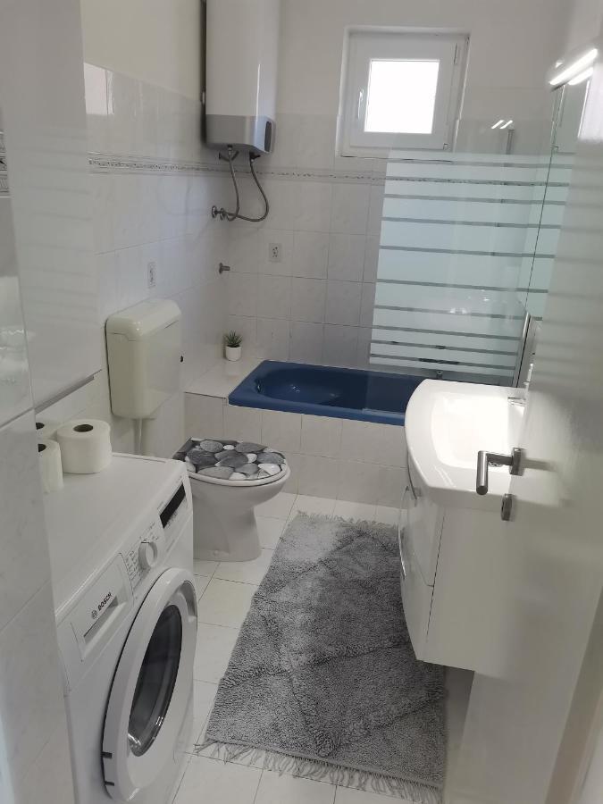 Apartmani Darko Rtina Ngoại thất bức ảnh